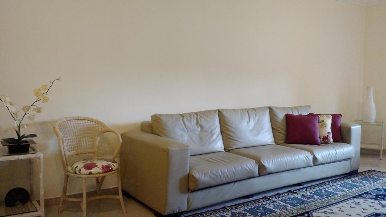 Apartamento Enseada グァルジャー エクステリア 写真
